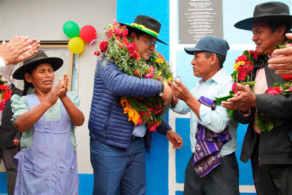 Presidente de Bolivia entrega obras en Chuquisaca