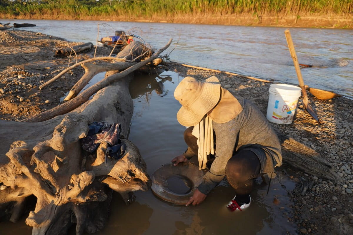 Mercury threatens over 160 communities in Bolivia&rsquo;s Beni River basin